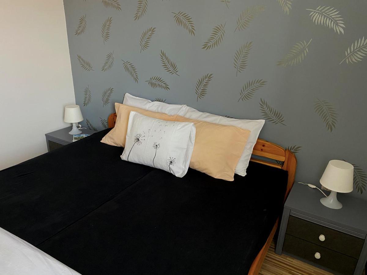 Bobita Apartman ชาร์วาร์ ภายนอก รูปภาพ