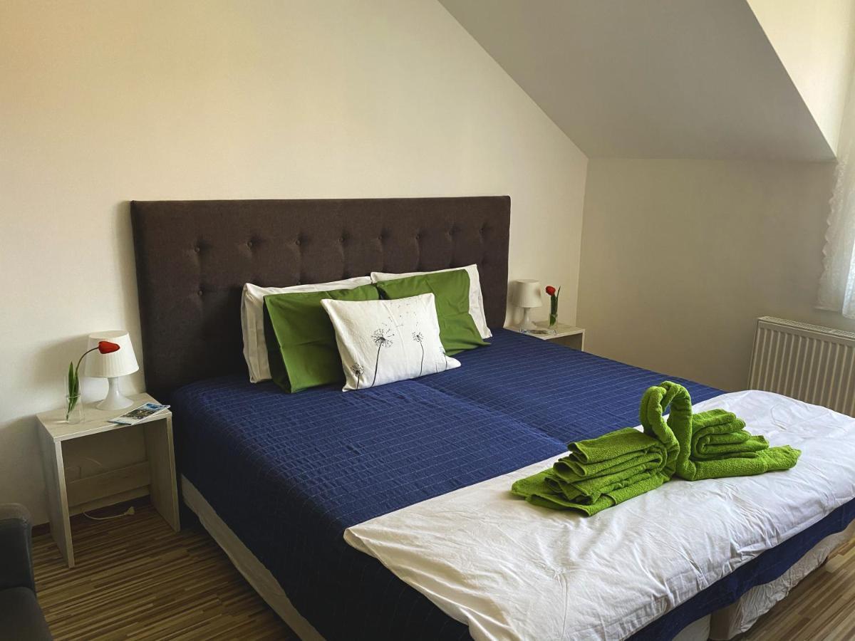 Bobita Apartman ชาร์วาร์ ภายนอก รูปภาพ